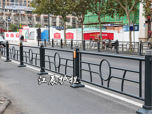 城市道路隔离护栏