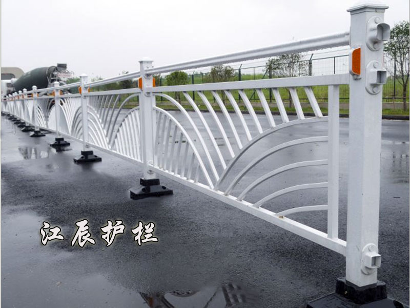  花式护栏厂家